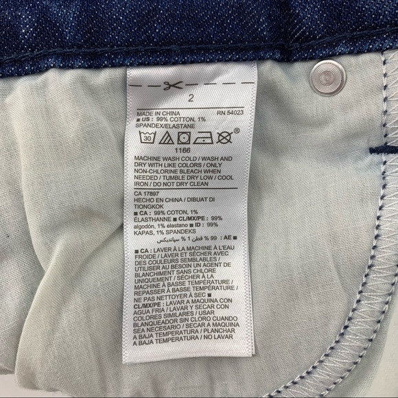 Old Navy Power Straight High Rise Distressed Jeans - Picture 9 of 10